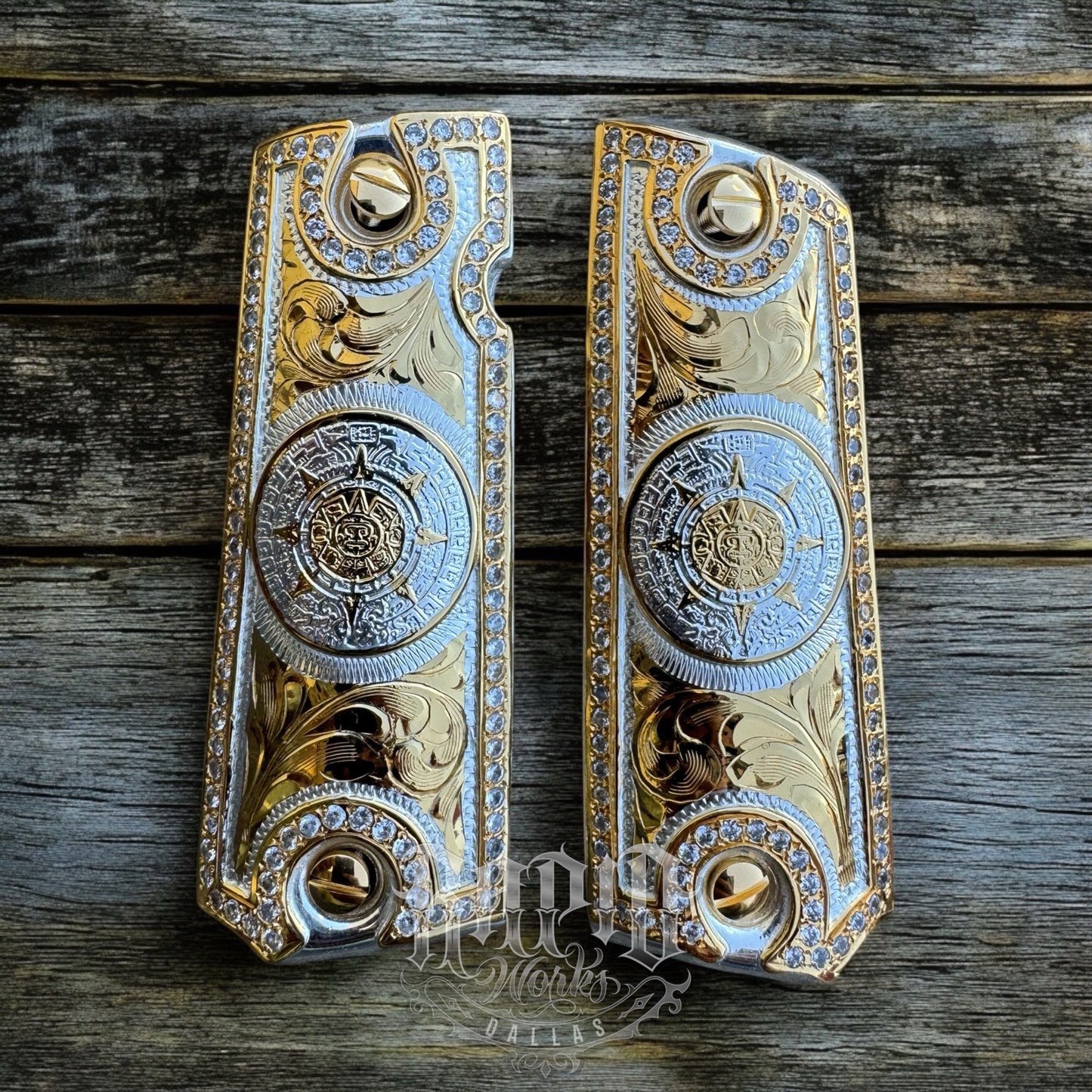1911 ZIRCONIA 45 38 SUPER COLT AZTEC GOLD GUN PISTOL GRIP CACHAS & 24KSCREW