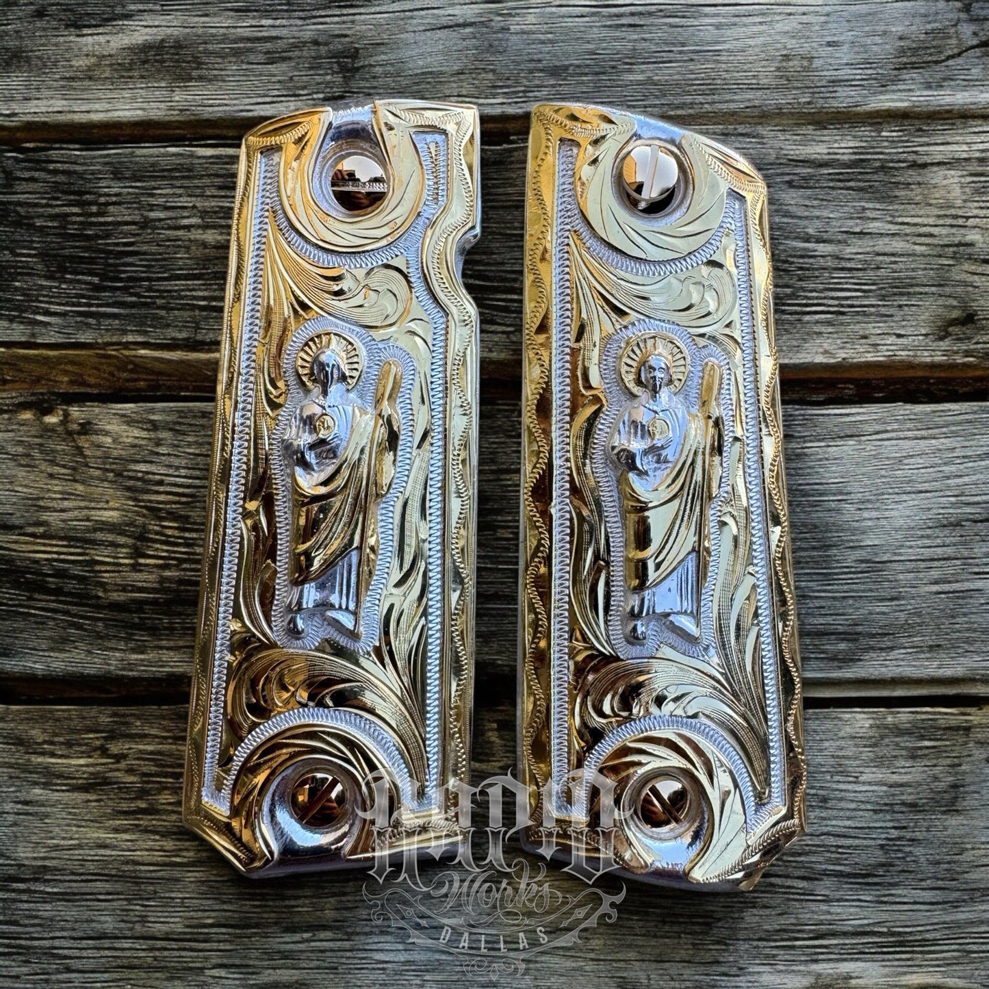 1911 Full Size 45 38 Super San Judas Gold Gun Pistol Grip Cachas & 24K Screws