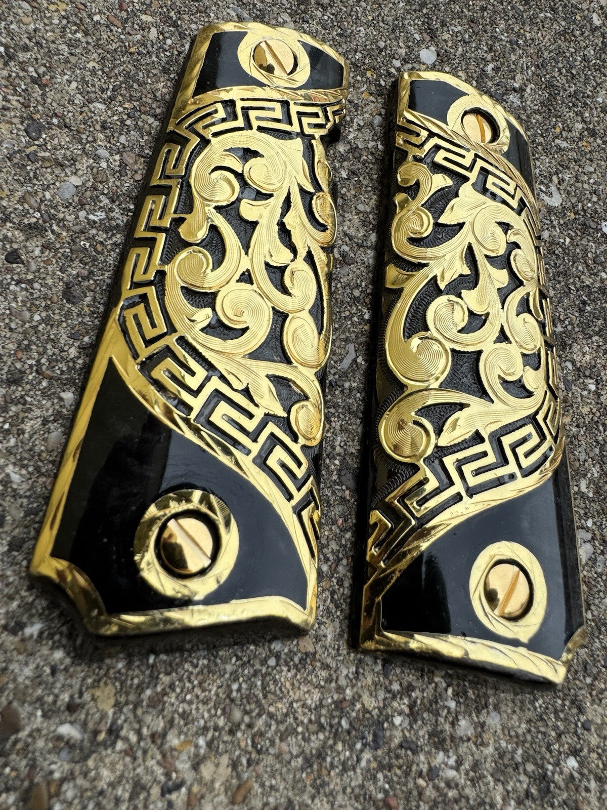 1911 45 38 Super Full Size Gold Gun Pistol Grip Cachas Chapeado & 24K Screws