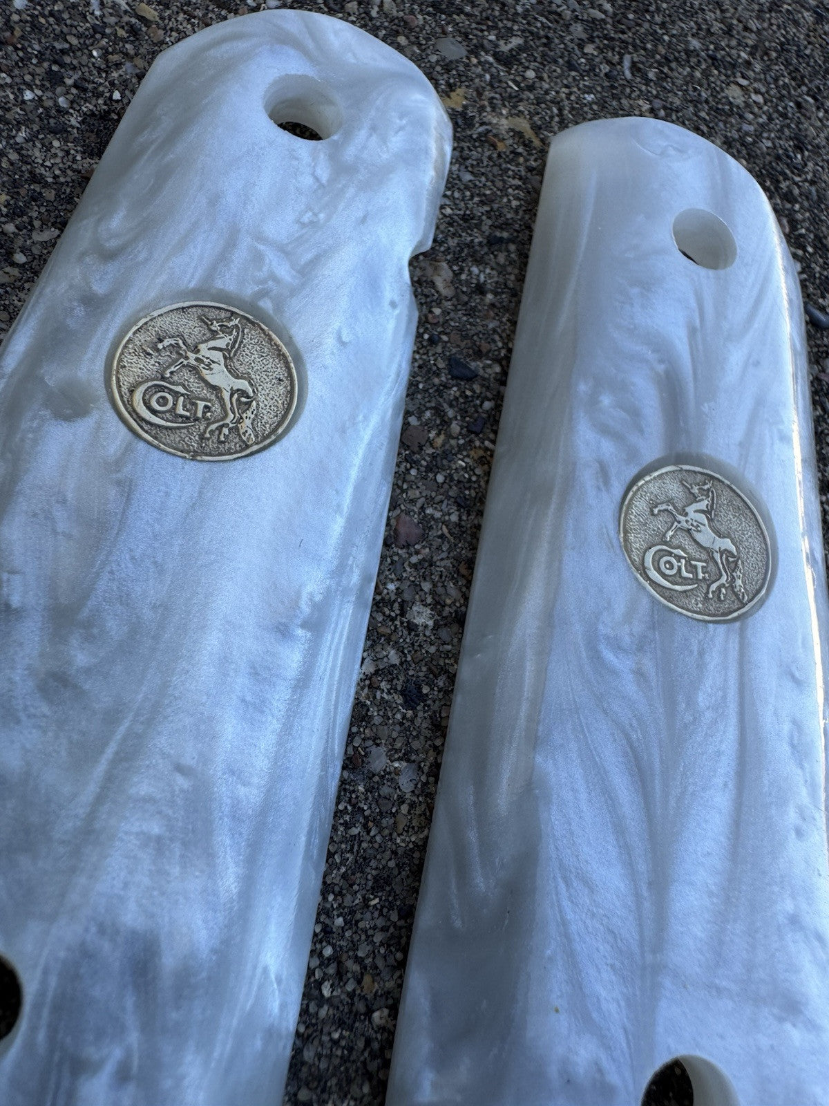 1911 45 38 Super Full Size Resin Gold Colt Coin Gun Pistol Grip Cachas